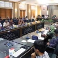 Rapat Koordinasi Penataan Keramba Jaring Apung (KJA). 